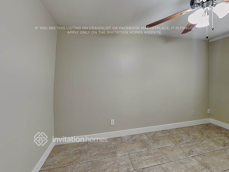 Building Photo - 3412 W Bluefield Ave