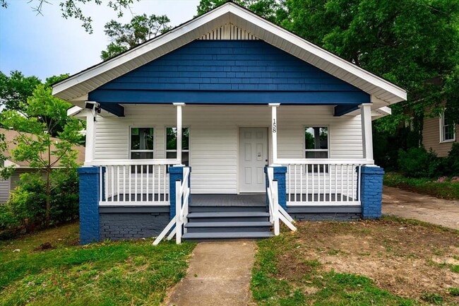 Building Photo - 158 Seay St