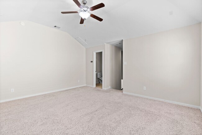 Building Photo - 15619 Windsor Bluff Dr