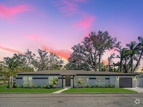 Building Photo - Fully Remodeled Snell Isle Luxury Home - A...