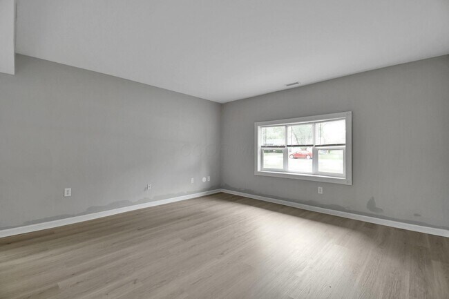 Building Photo - 5978 Alice Dr