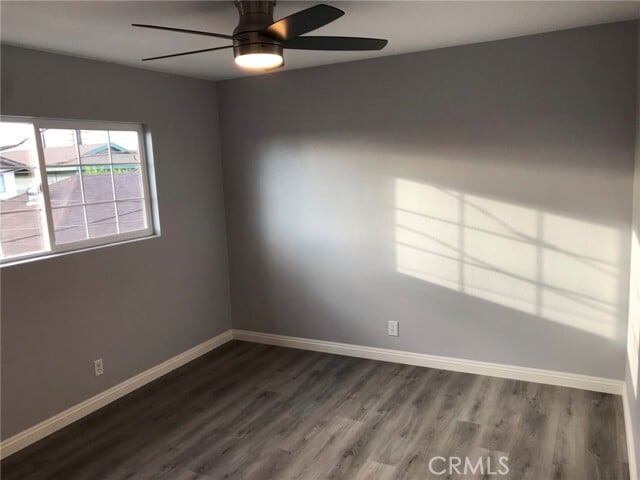 Building Photo - 409 Cll Cinco