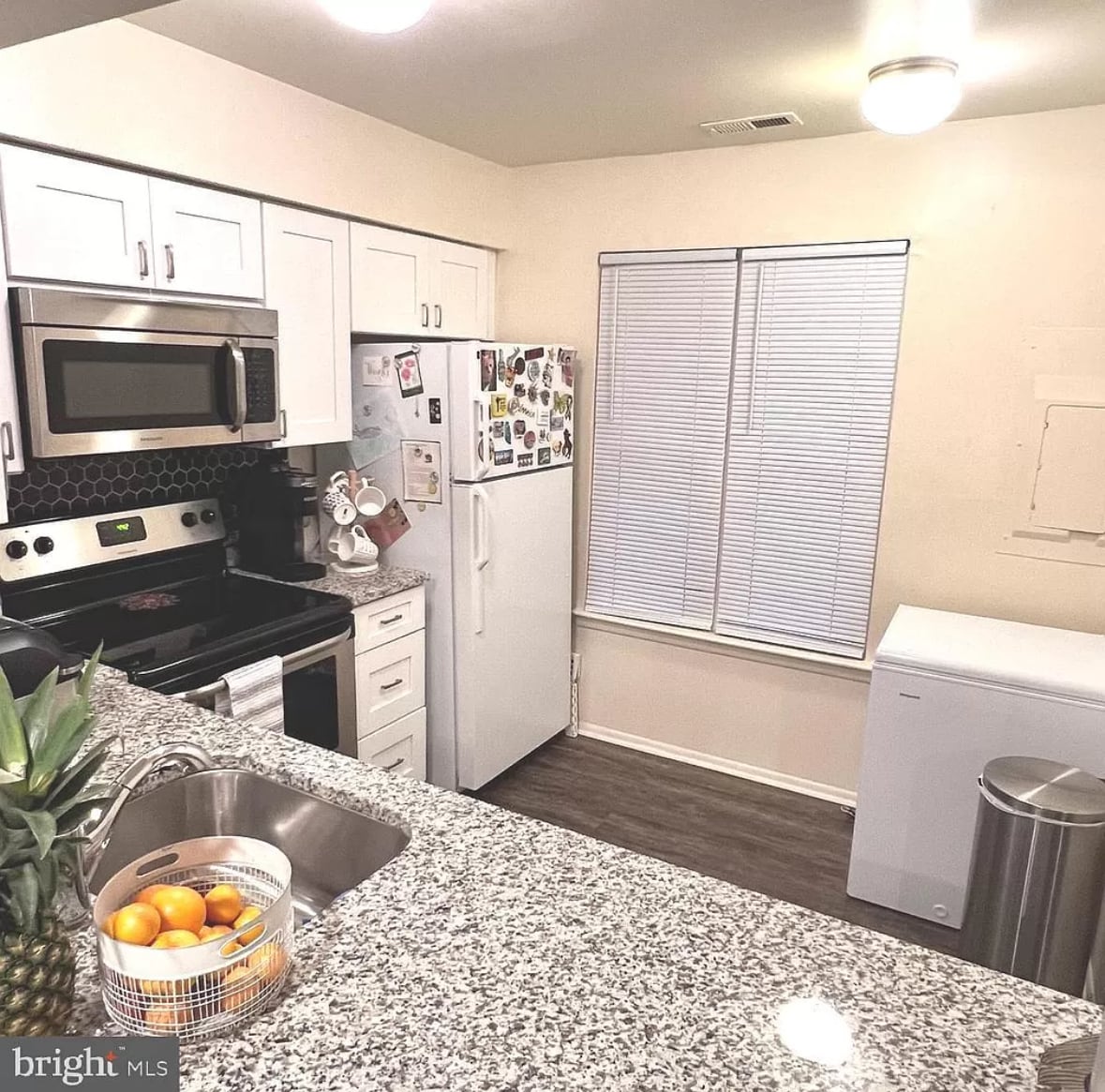 Kitchen - 312A Mitten Ln