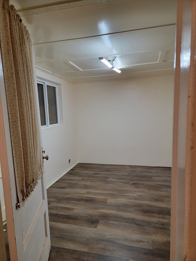 Building Photo - 214 W Aspinwall St