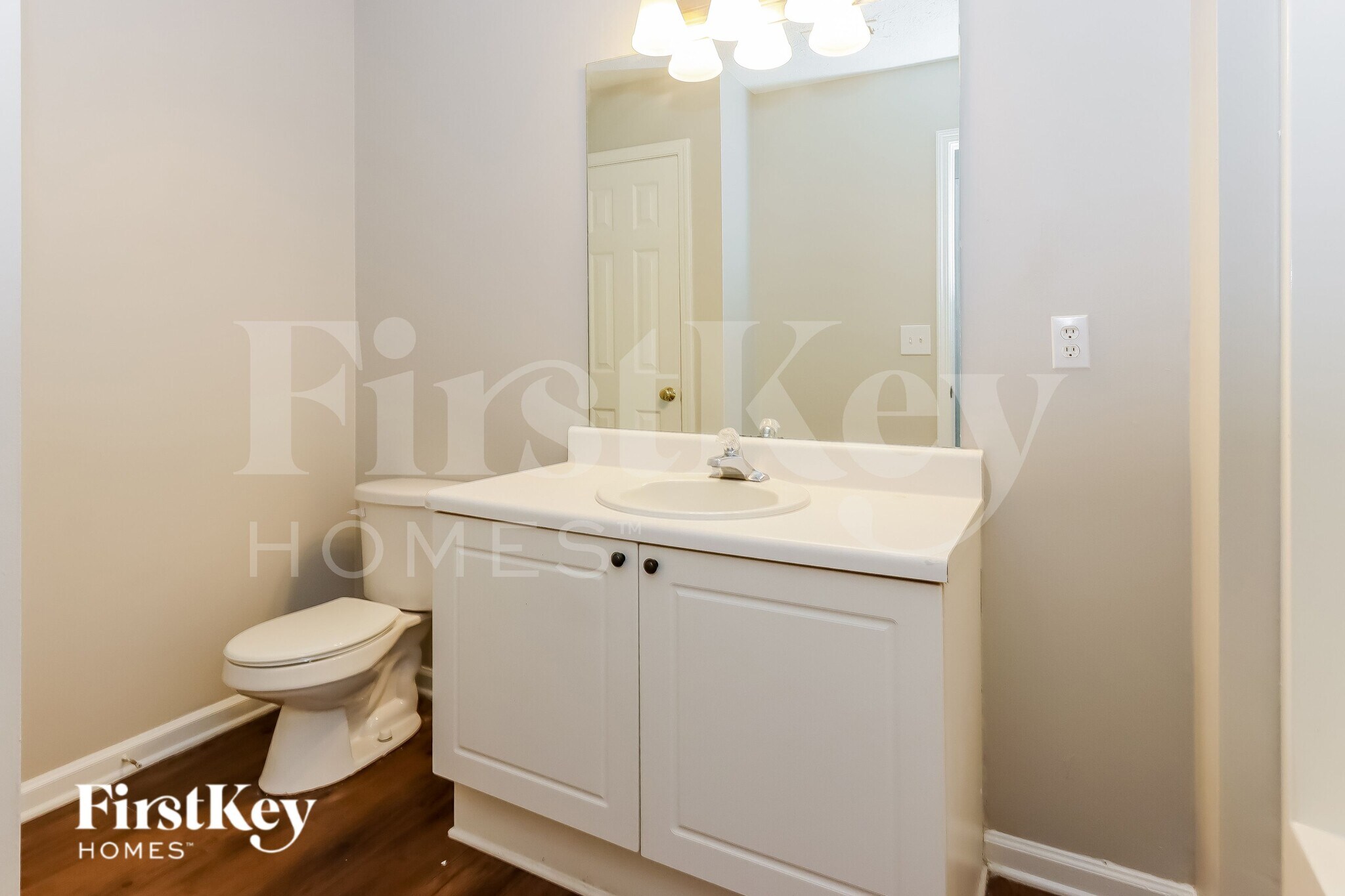 Building Photo - 2324 Sandspring Dr SW