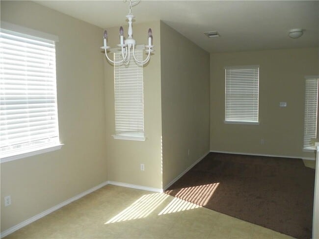 Building Photo - 14001 Cambourne Dr