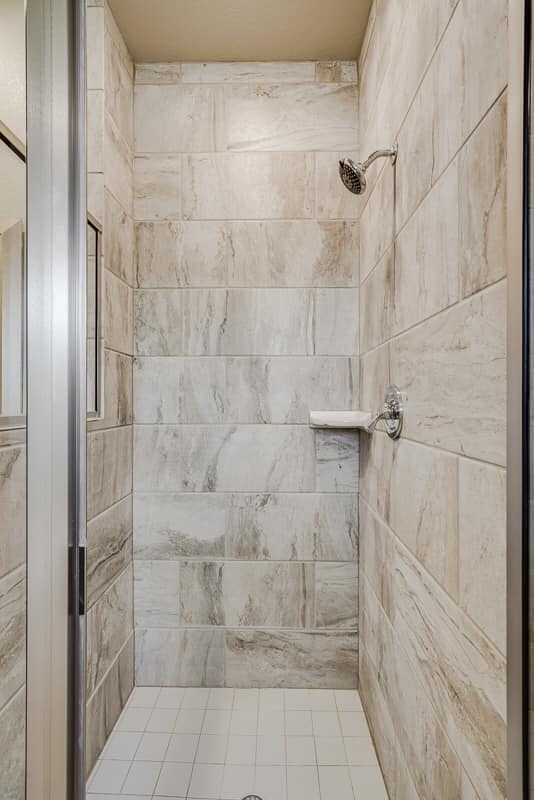 Building Photo - 7747 Enchanted Path Dr