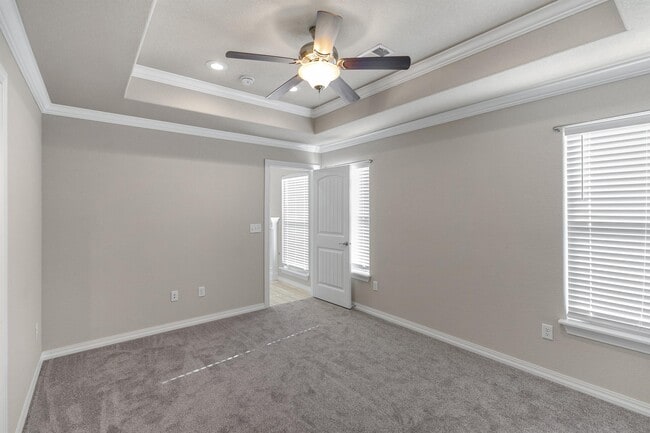 Building Photo - 1230 Gardenia St