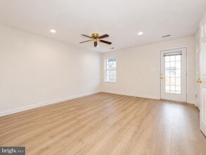 Building Photo - 2456 Covered Wagon Ct