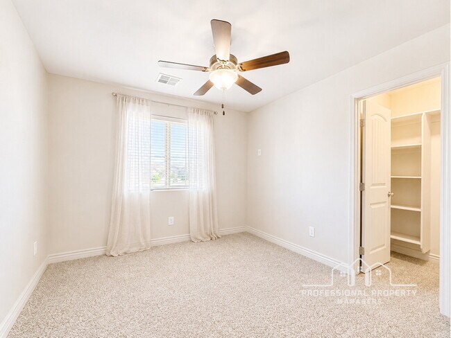 Building Photo - “Spacious 4-Bedroom, 2-Bathroom Home in Villa Chaparral”