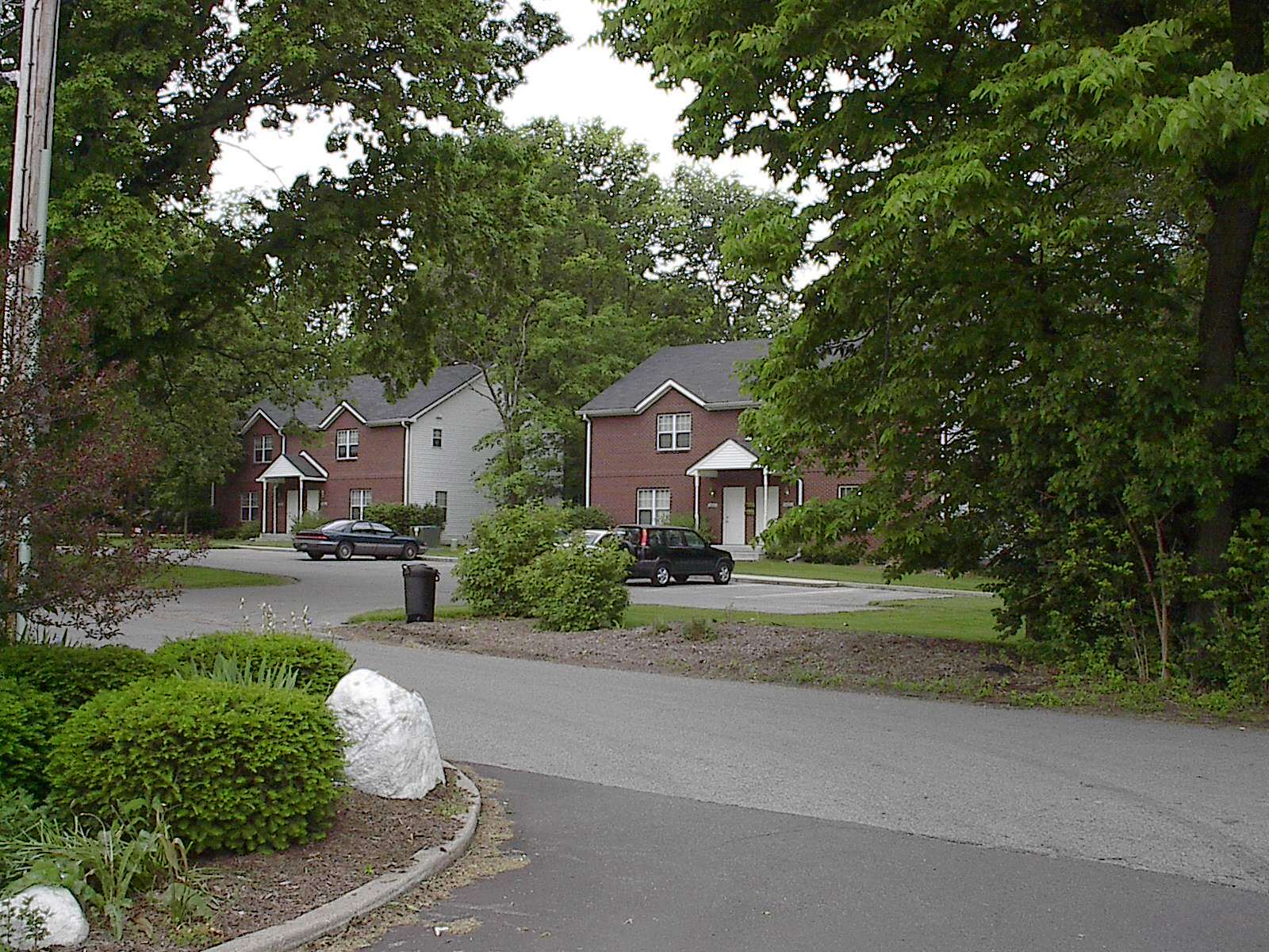 Building Photo - 5620 Forest Manor Ave