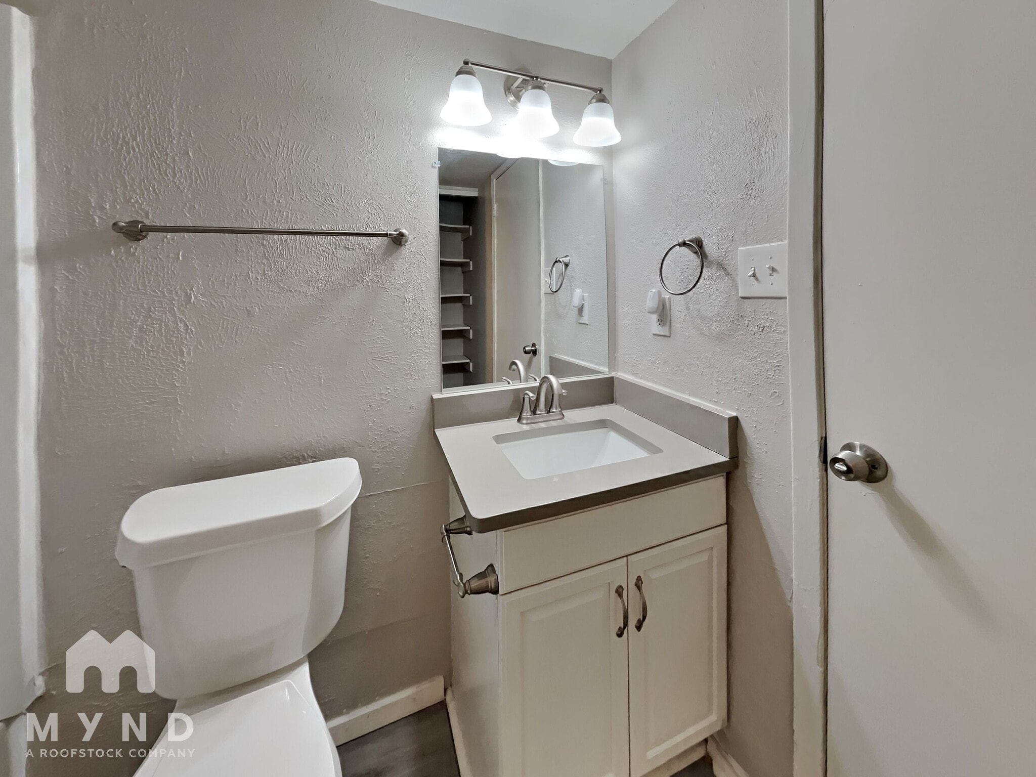 Building Photo - 4220 Caldwell Ave