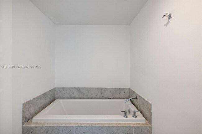 Building Photo - 244 Biscayne Blvd