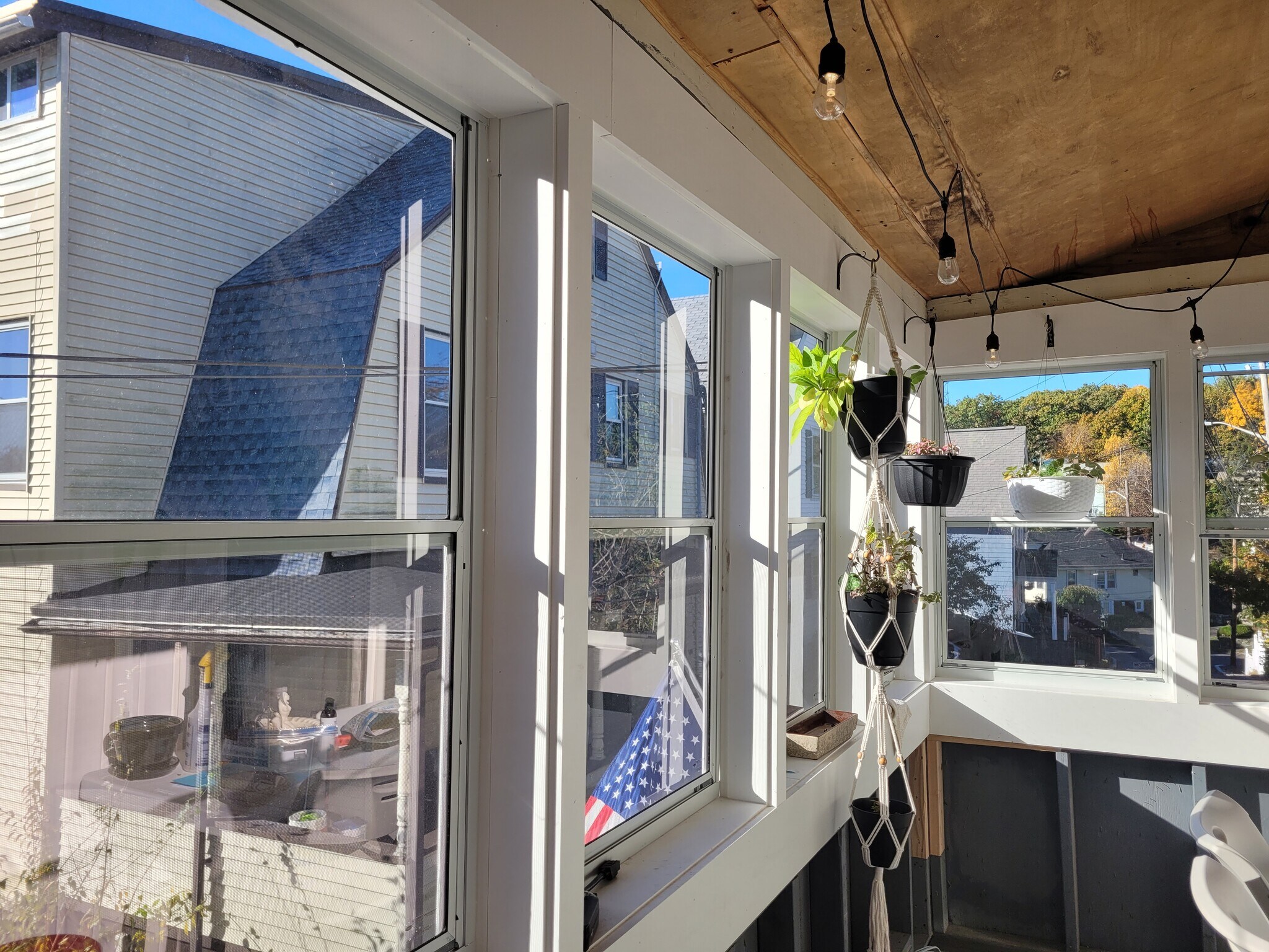 enclosed porch! - 23 Desmond Rd