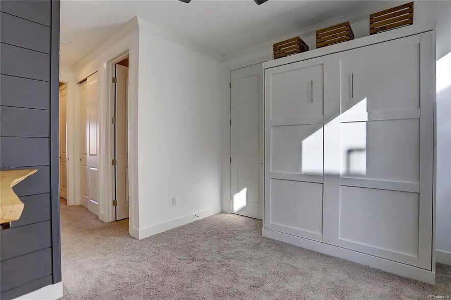 Building Photo - 3427 W 16th Ave