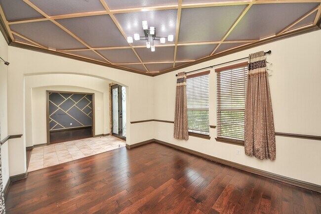 Building Photo - 26407 Wooded Hollow Ln