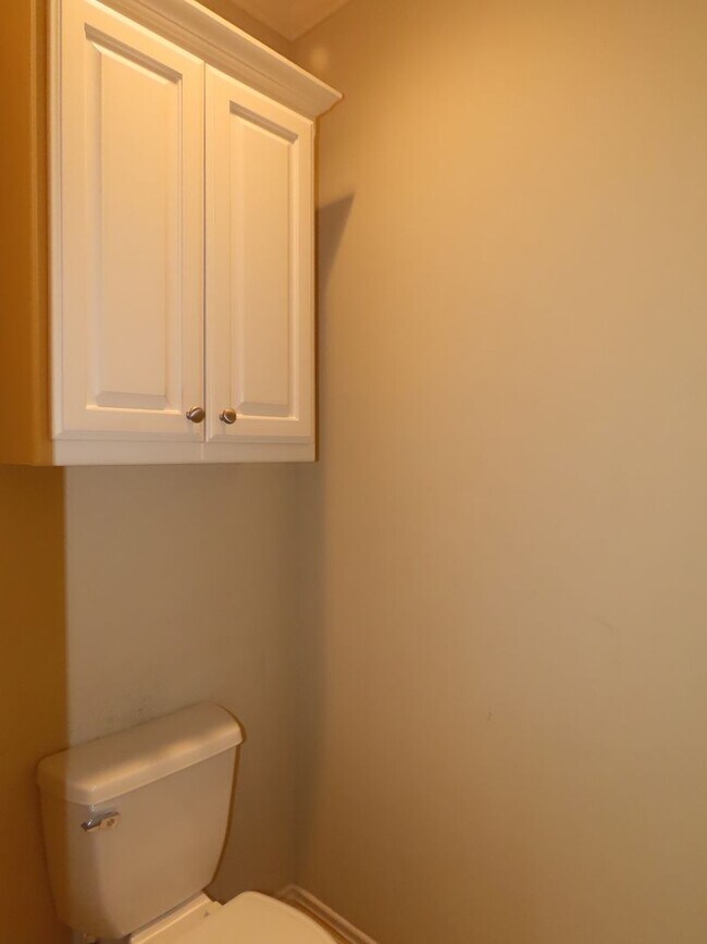 Building Photo - Chapel Hill ISD- Newly Update 3 Bedroom 2 ...