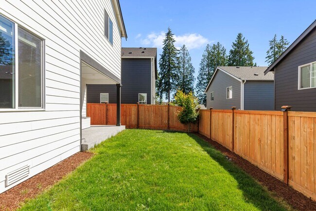 Building Photo - Stunning Newer Construction 4 Bedroom Home in Canyon Creek – Spacious, Stylish & Ideally Located