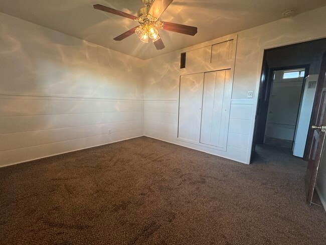 Building Photo - 5460 Traffic Way