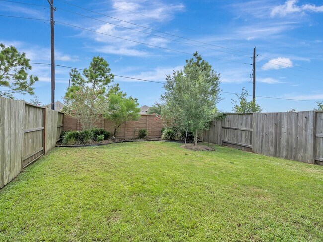Building Photo - 10630 Cabot Trl