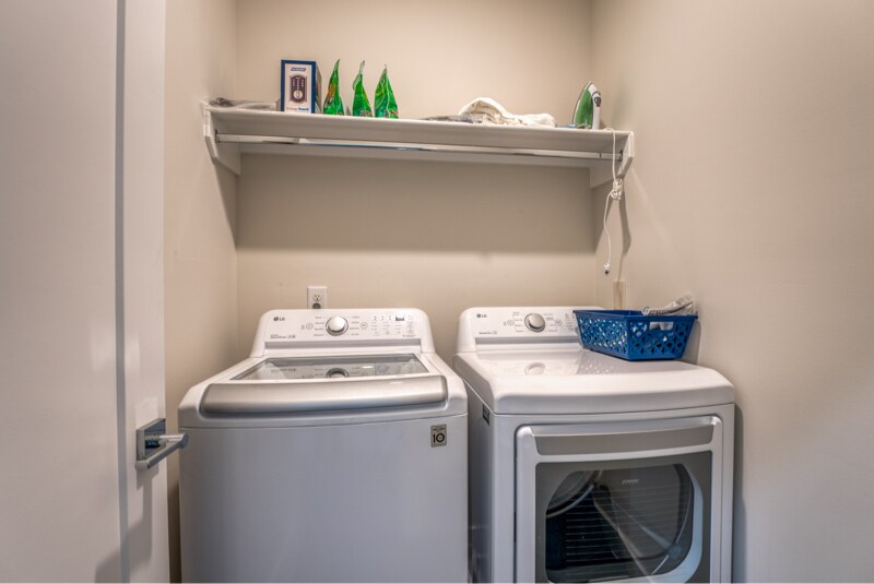 Building Photo - 2016 Owen St