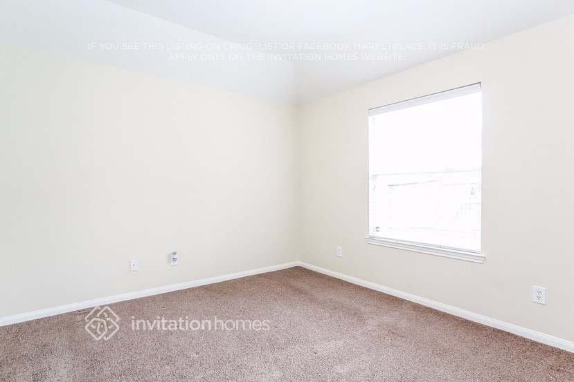 Building Photo - 6339 Mountain Pines Ln