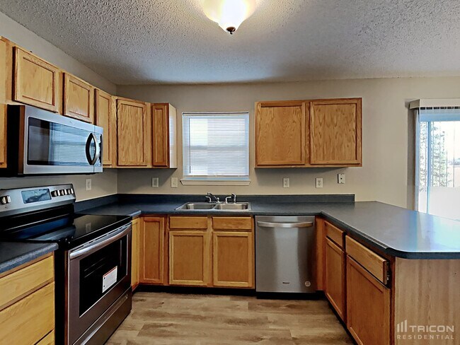 Building Photo - 7967 Alamosa Ln