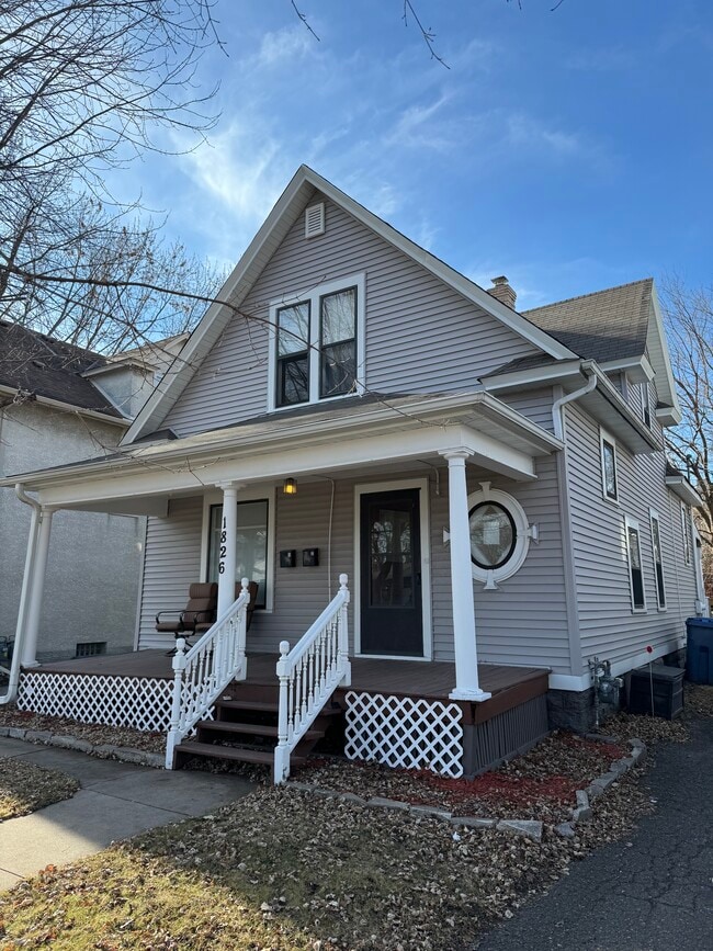 Building Photo - 1826 Pierce St NE