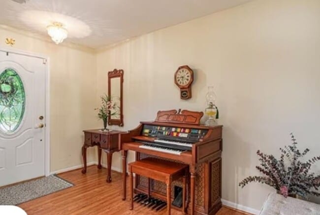 Building Photo - Ranch Home for Rent — $2,650/Month | $2,650 Security Deposit