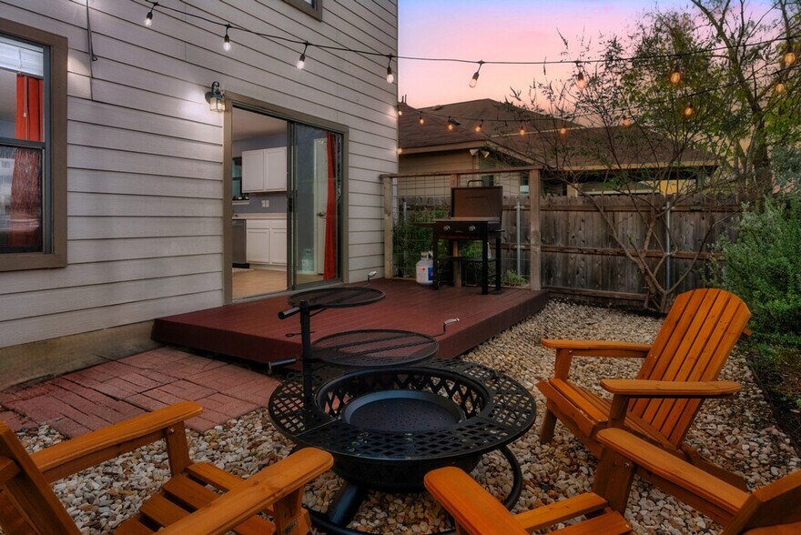 Building Photo - 7408 Derby Downs Dr