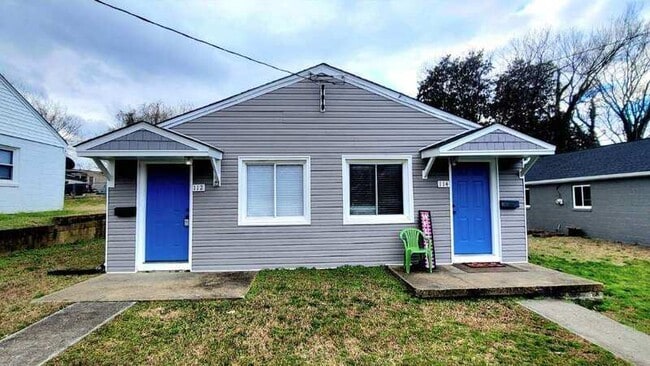 Building Photo - 118 N Old Church St