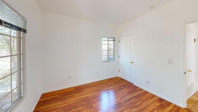 Building Photo - 4255 Juniper Hill Ln