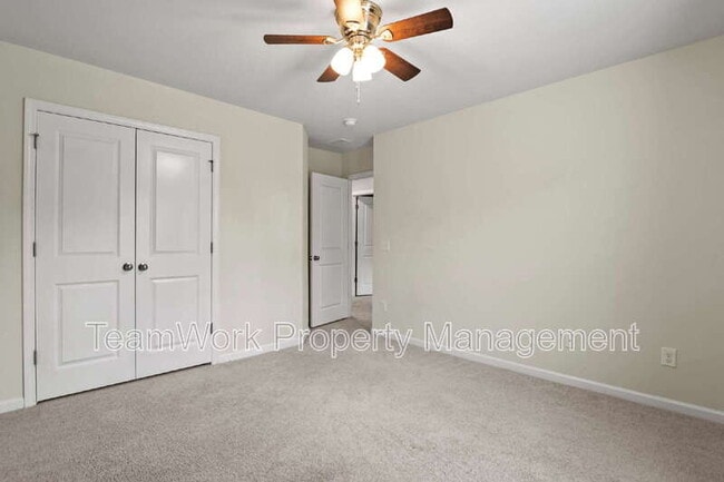 Building Photo - 126 Daniels Creek Cir