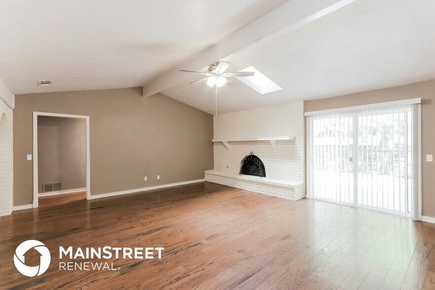 Building Photo - 1608 Cloister Way