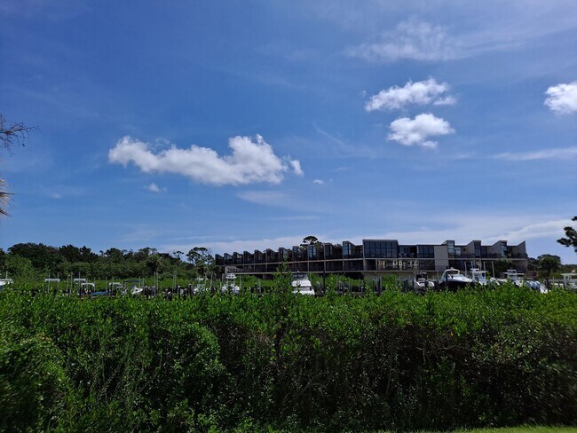 Building Photo - 3BR 2BA BOUCHELLE ISLAND GROUND FLOOR COND...