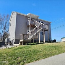 Building Photo - Modern 2-bedroom, 2 bathroom apartment convienent location