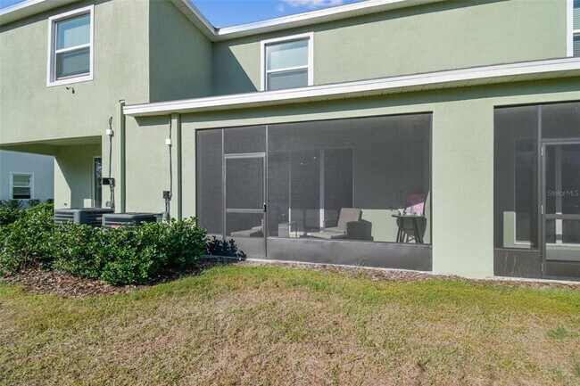 Building Photo - 11070 Crescent Deer Dr