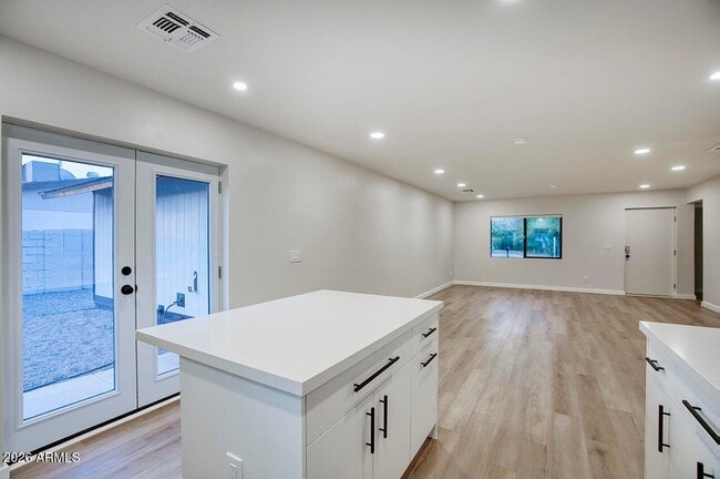 Building Photo - 8015 W Roma Ave