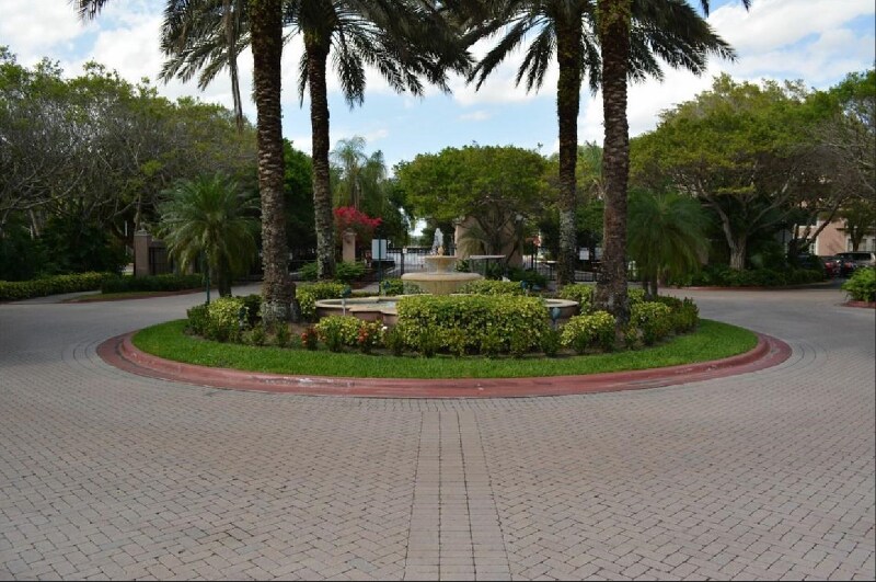 Building Photo - 12136 St.Andrews Pl