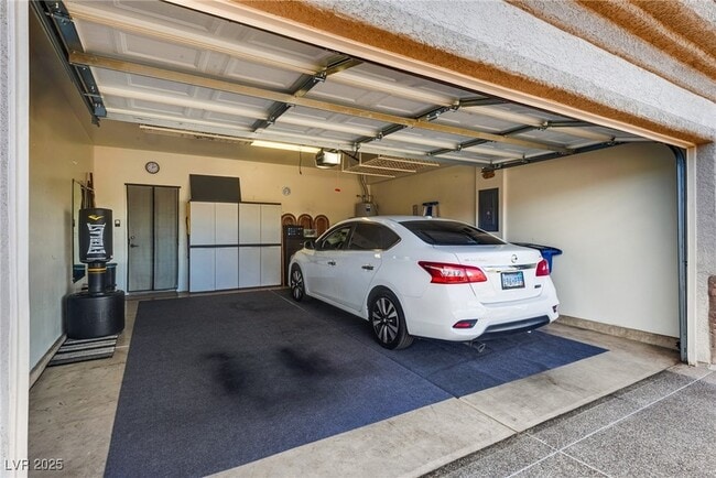 Building Photo - 7709 Island Rail Dr