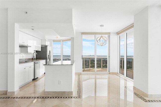 Building Photo - 4779 Collins Ave