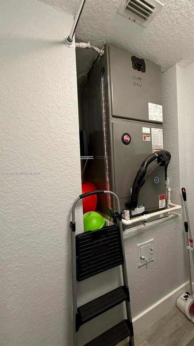 Building Photo - 12653 NW 7th Ct