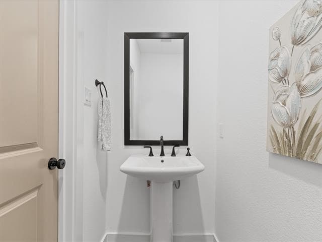 Building Photo - 871 Cavitt Ct