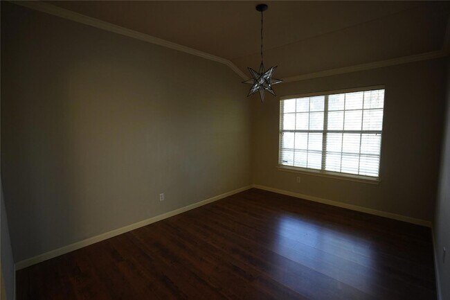 Building Photo - 5702 Fitchwood Ln
