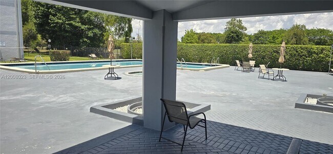 Building Photo - 8310 Sands Point Blvd