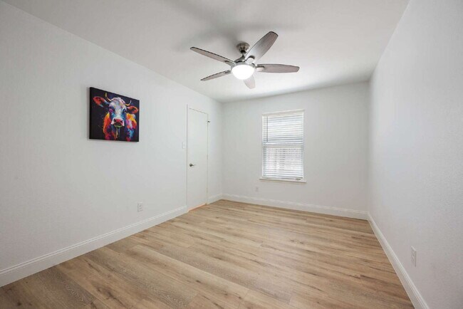 Building Photo - Renovated 3BR | Open Concept | Large Outdoor Space | Keller ISD