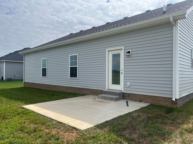 Building Photo - 406 St George Wy