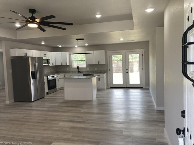 Building Photo - 10423 Preston Ct