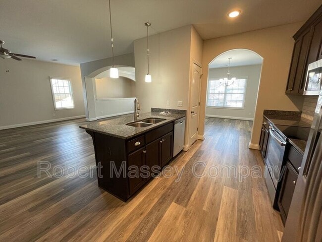 Building Photo - 321 Beckley Ridge Ln