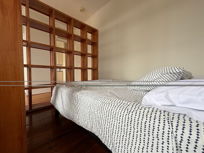 Building Photo - 367 Somerville Ave